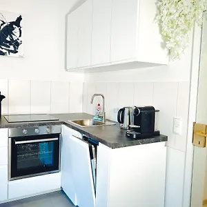 The Gallery Apartment